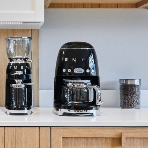 SMEG DCF02BLEU Negro - Cafetera de Goteo 1050W