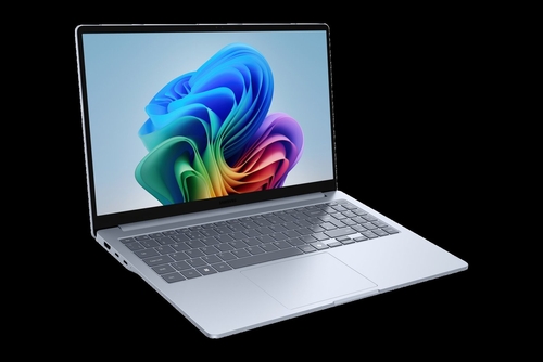 SAMSUNG GALAXY BOOK4 EDGE X1P-42 Sapphire Blue - Ordenador Portátil 15.6" 16GB 512GB