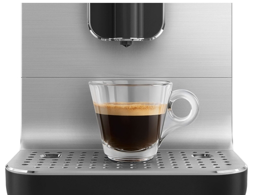 SMEG BCC-11-BLMEU Negro - Cafetera Superautomática 1350W