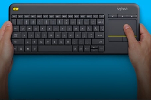 LOGITECH K400 PLUS - Teclado Negro